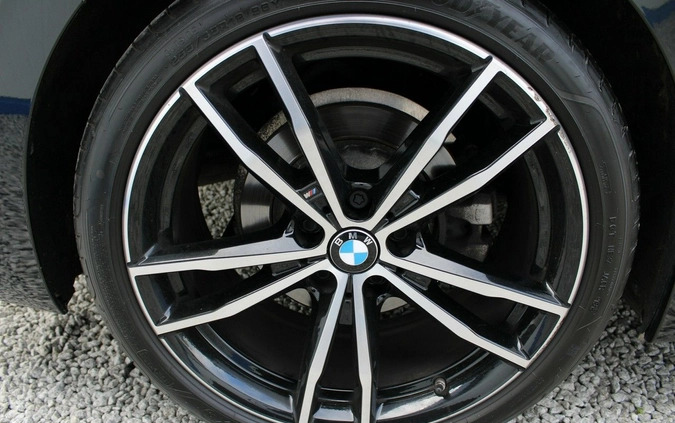 BMW Seria 3 cena 131900 przebieg: 50000, rok produkcji 2019 z Mrągowo małe 529